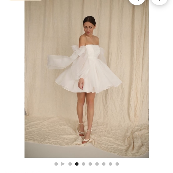Engagement, bridal, wedding dress - Picture 9 of 11